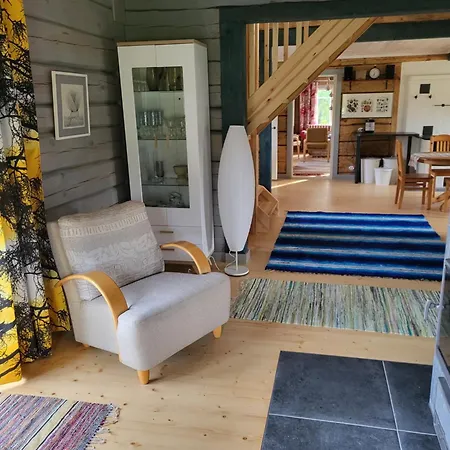 Saadumaee House 펜션 Saarekula